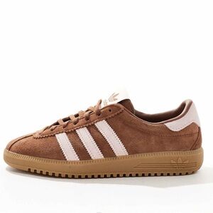 Adidas Original Bermudas Sneakers in Brown Sambas